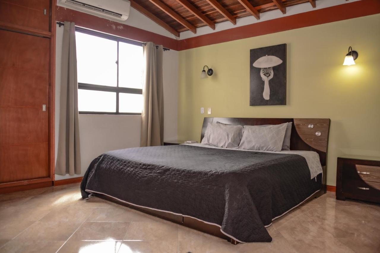 Calle 8 Suites Medellín Exteriér fotografie