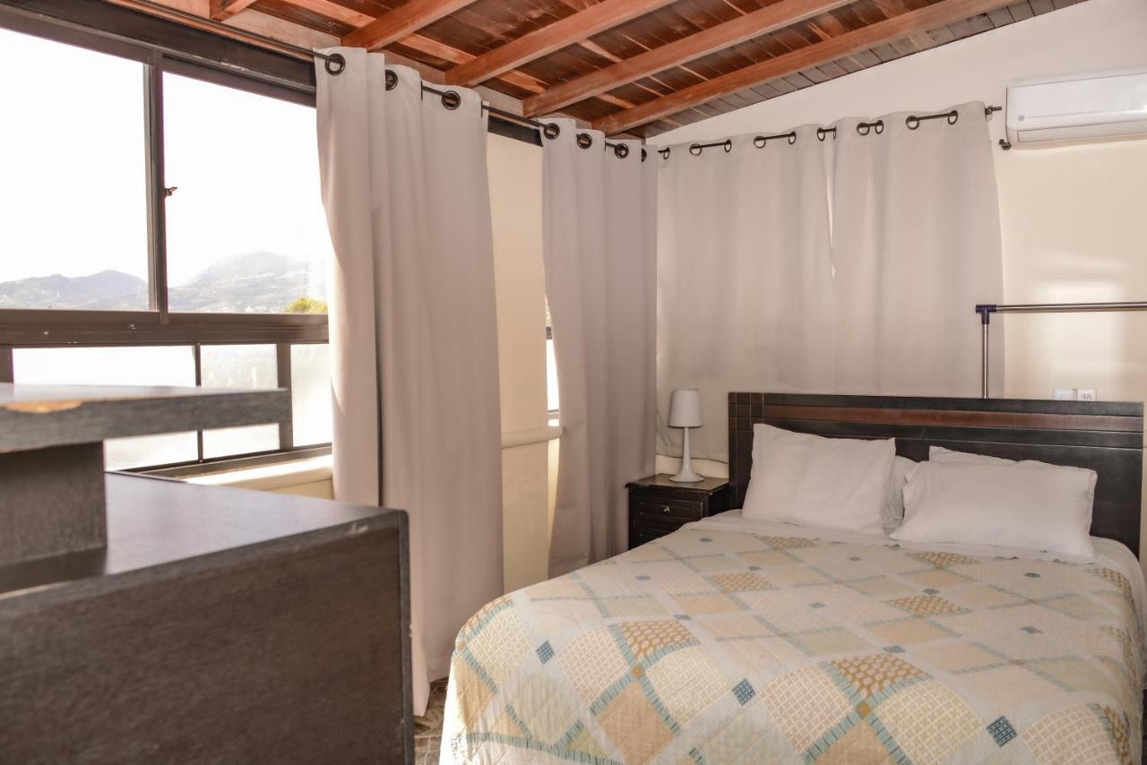 Calle 8 Suites Medellín Exteriér fotografie