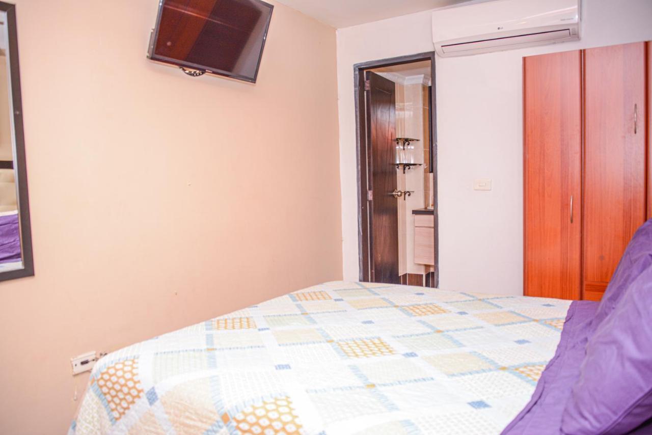 Calle 8 Suites Medellín Exteriér fotografie