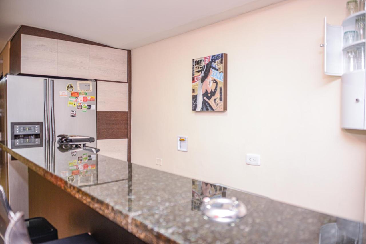 Calle 8 Suites Medellín Exteriér fotografie