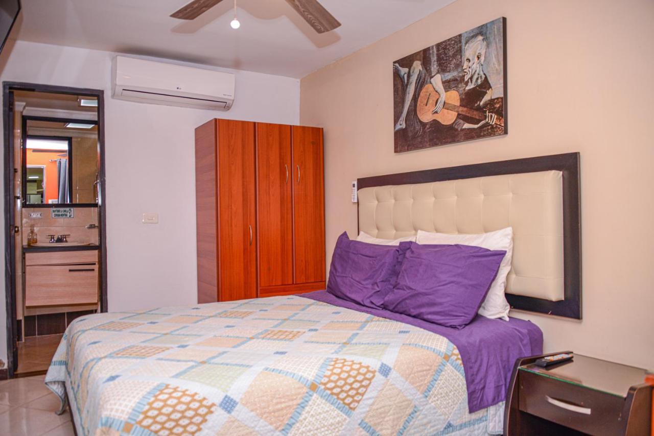 Calle 8 Suites Medellín Exteriér fotografie