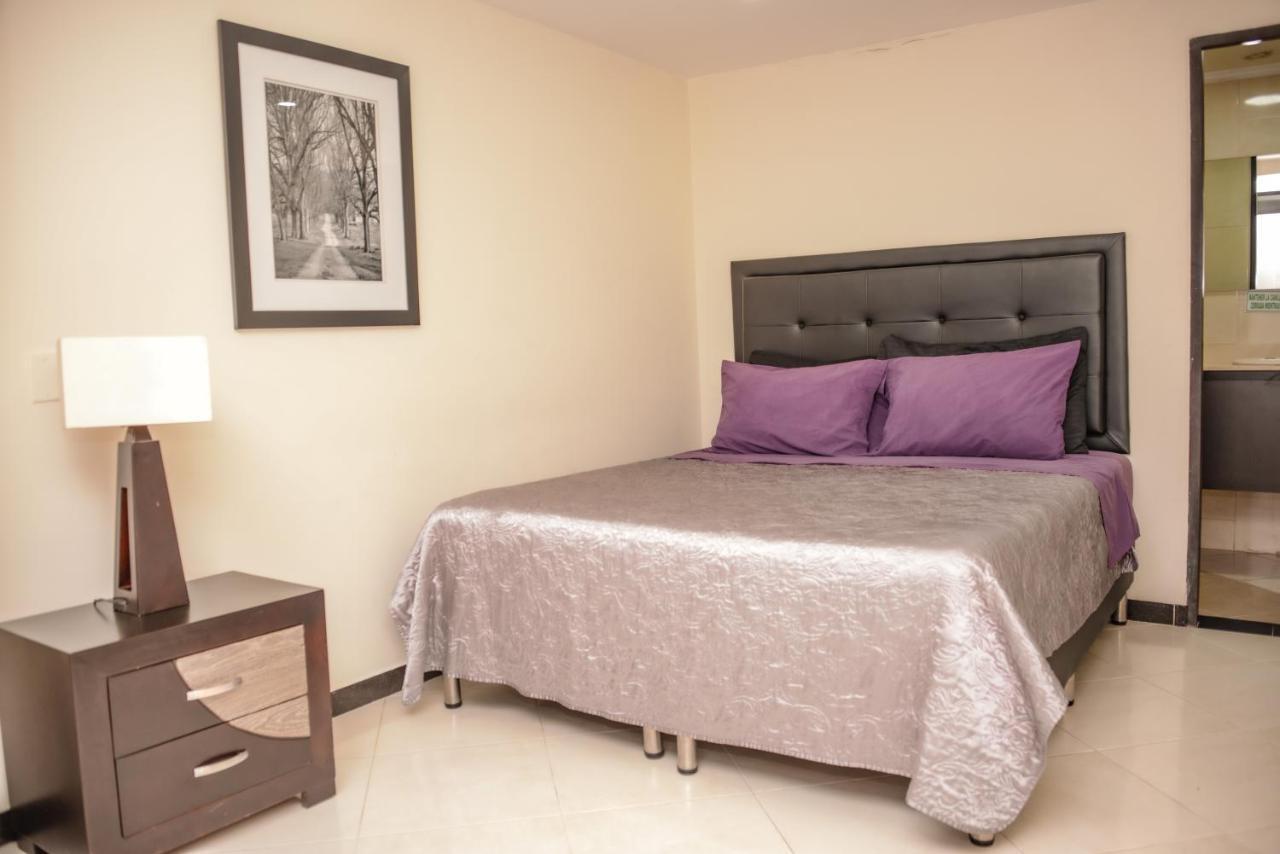 Calle 8 Suites Medellín Exteriér fotografie